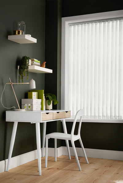 files/ARENA-2024-FUSE_SILVER-VERTICAL_BLINDS-HOME_OFFICE-01.jpg